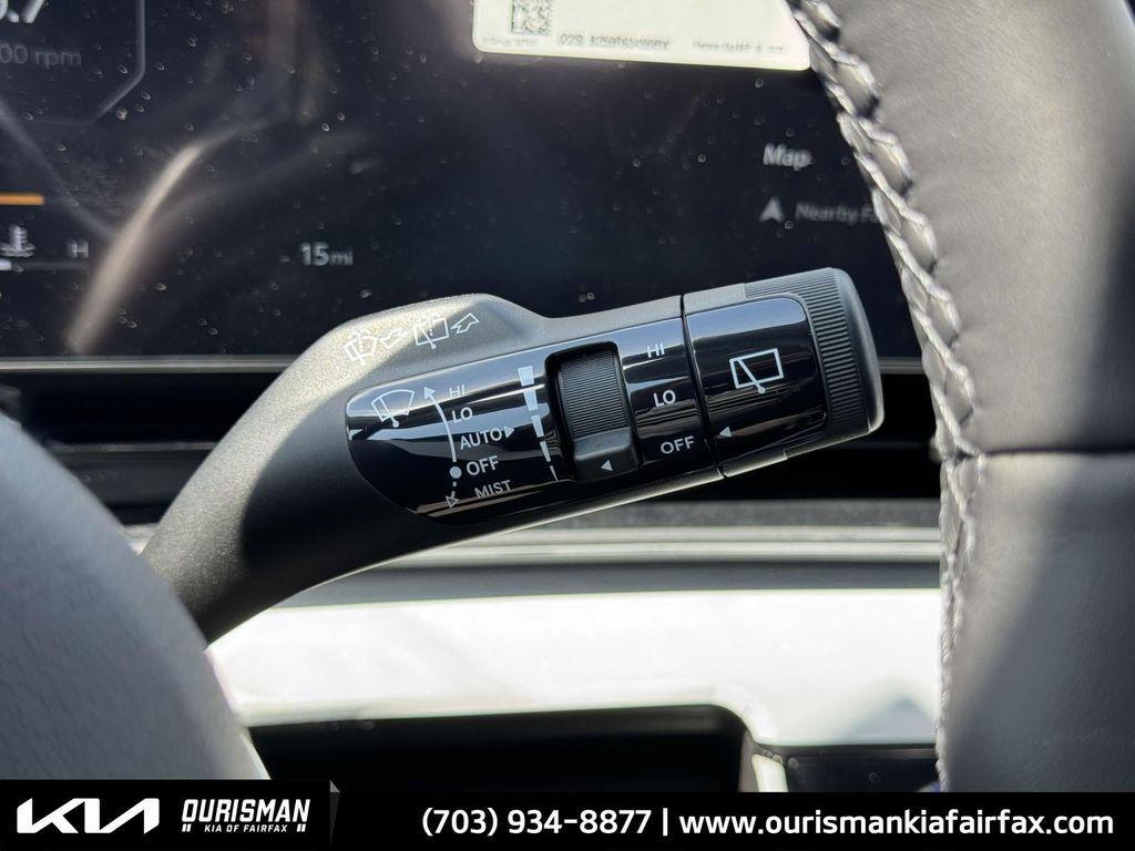 new 2025 Kia Carnival car, priced at $51,500