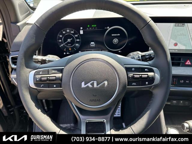 new 2025 Kia Sportage car, priced at $37,090