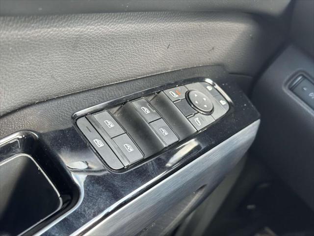 used 2024 Nissan Pathfinder car, priced at $35,500