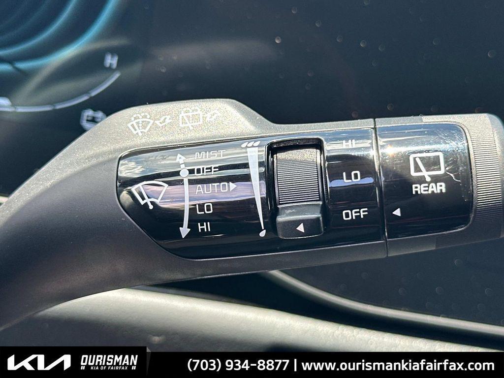 new 2025 Kia Niro Plug-In Hybrid car, priced at $34,861