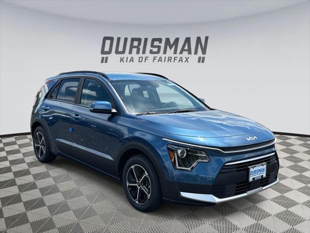 new 2025 Kia Niro Plug-In Hybrid car, priced at $35,783