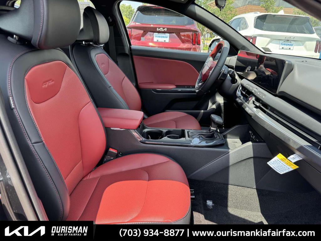 new 2025 Kia K4 car, priced at $27,951