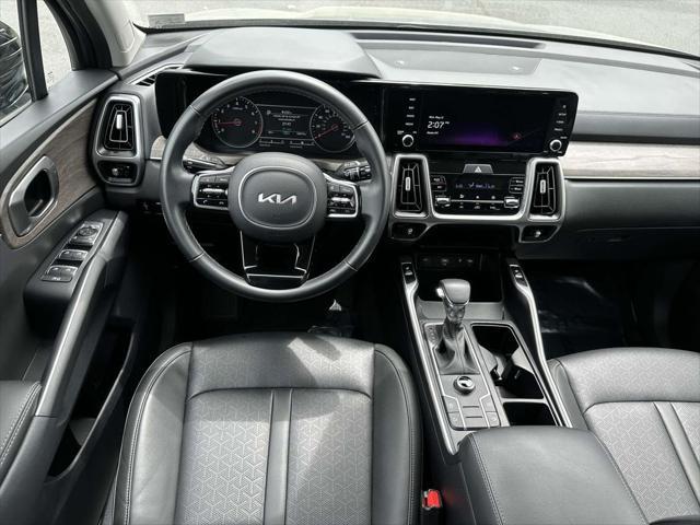 used 2023 Kia Sorento car, priced at $27,300