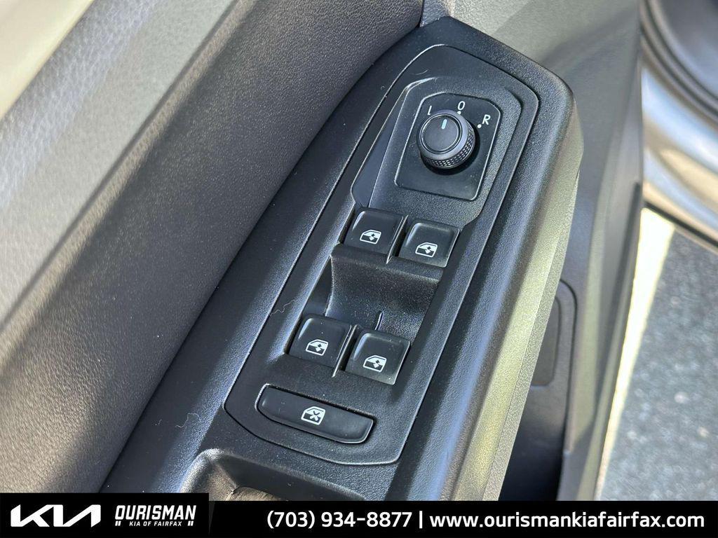 used 2021 Volkswagen Atlas car, priced at $19,000