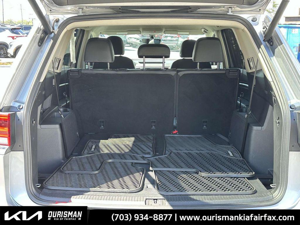 used 2021 Volkswagen Atlas car, priced at $19,000