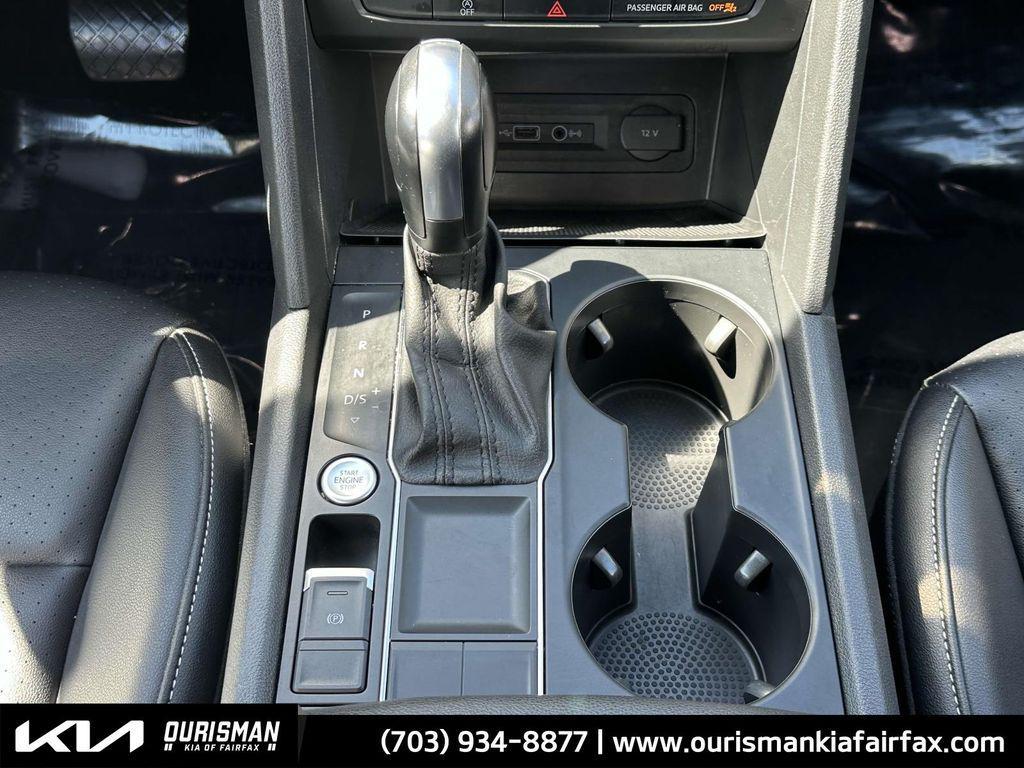 used 2021 Volkswagen Atlas car, priced at $19,000