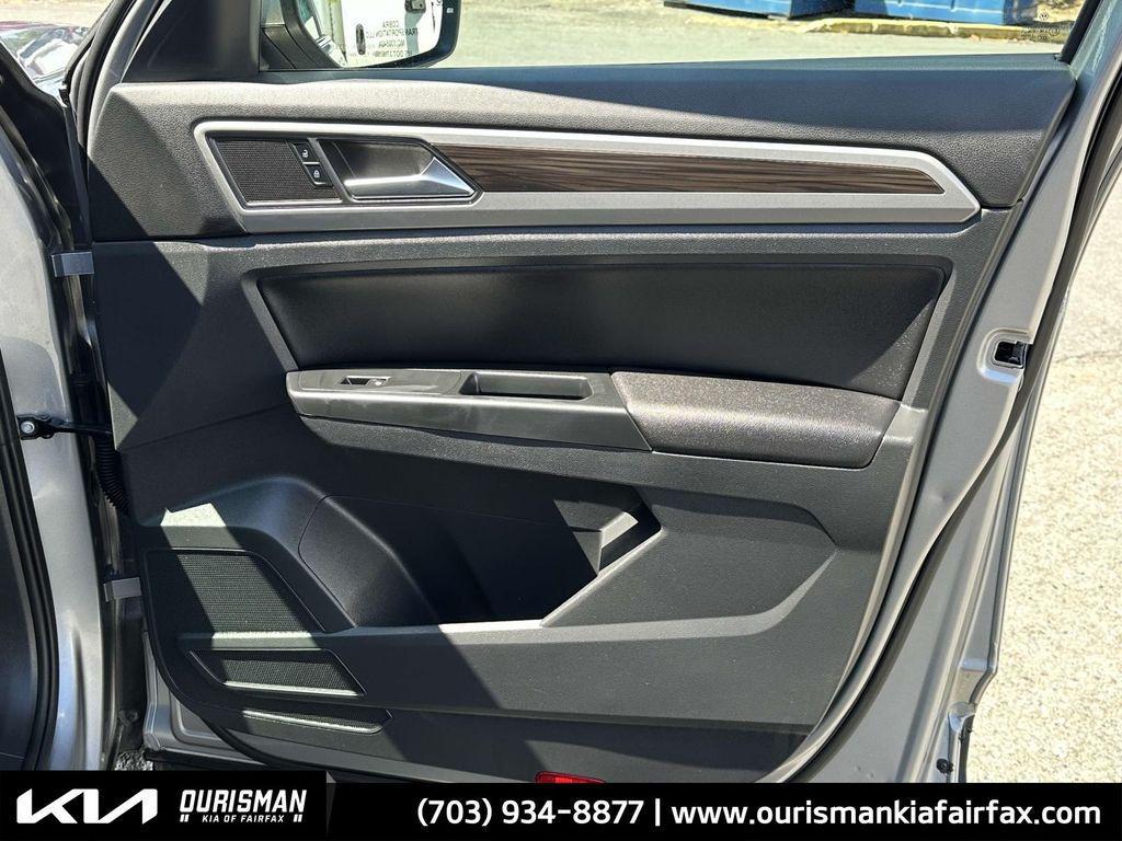 used 2021 Volkswagen Atlas car, priced at $19,000