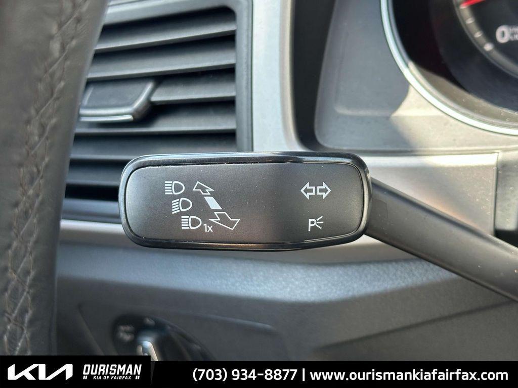 used 2021 Volkswagen Atlas car, priced at $19,000