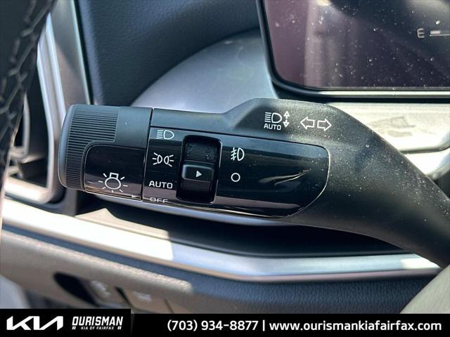 new 2025 Kia Sorento car, priced at $39,893