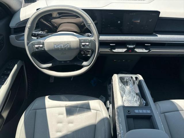 new 2026 Kia EV9 car, priced at $66,470