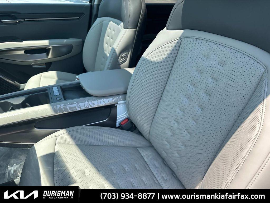 new 2026 Kia EV9 car, priced at $63,811