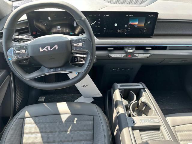 new 2024 Kia EV9 car, priced at $62,470