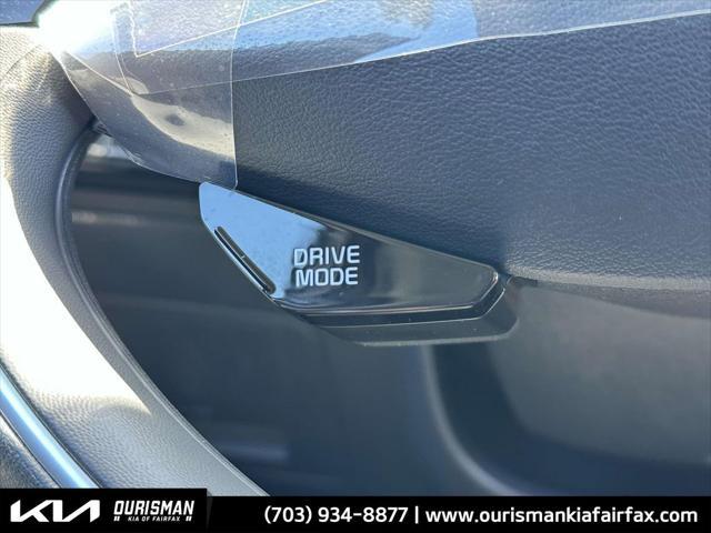 new 2025 Kia Niro car, priced at $26,910