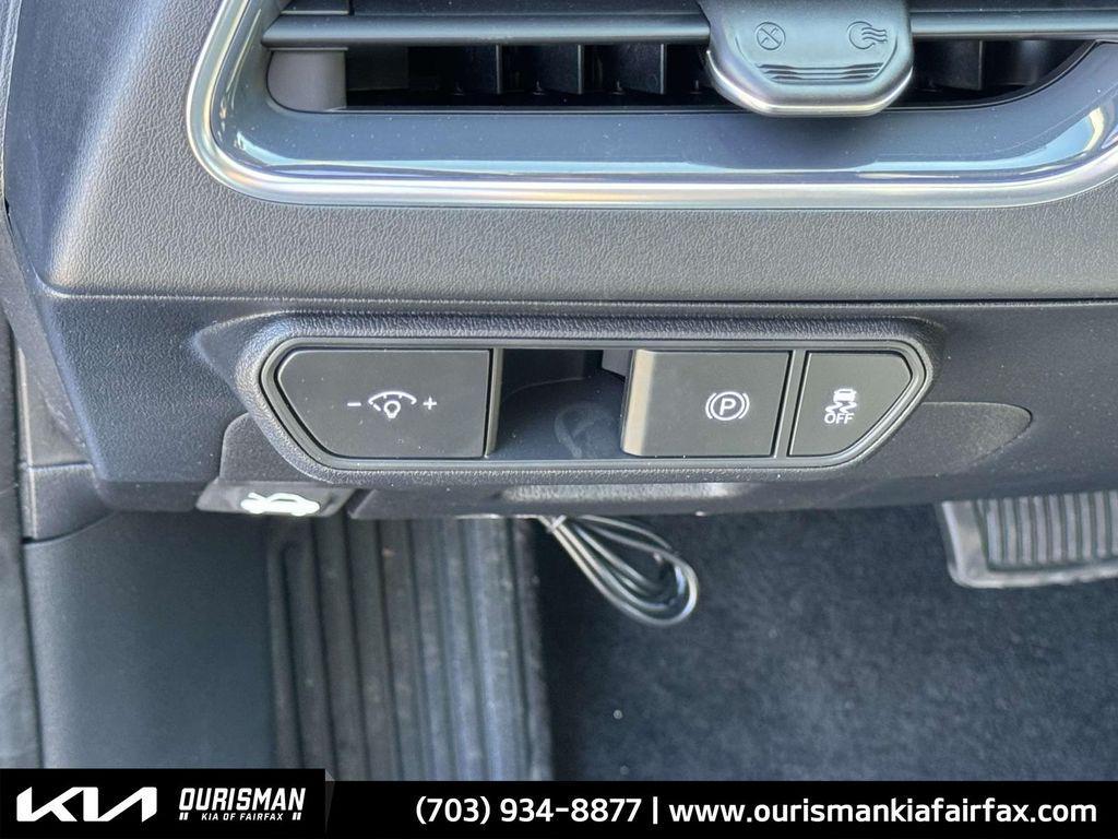 new 2025 Kia K4 car, priced at $23,200