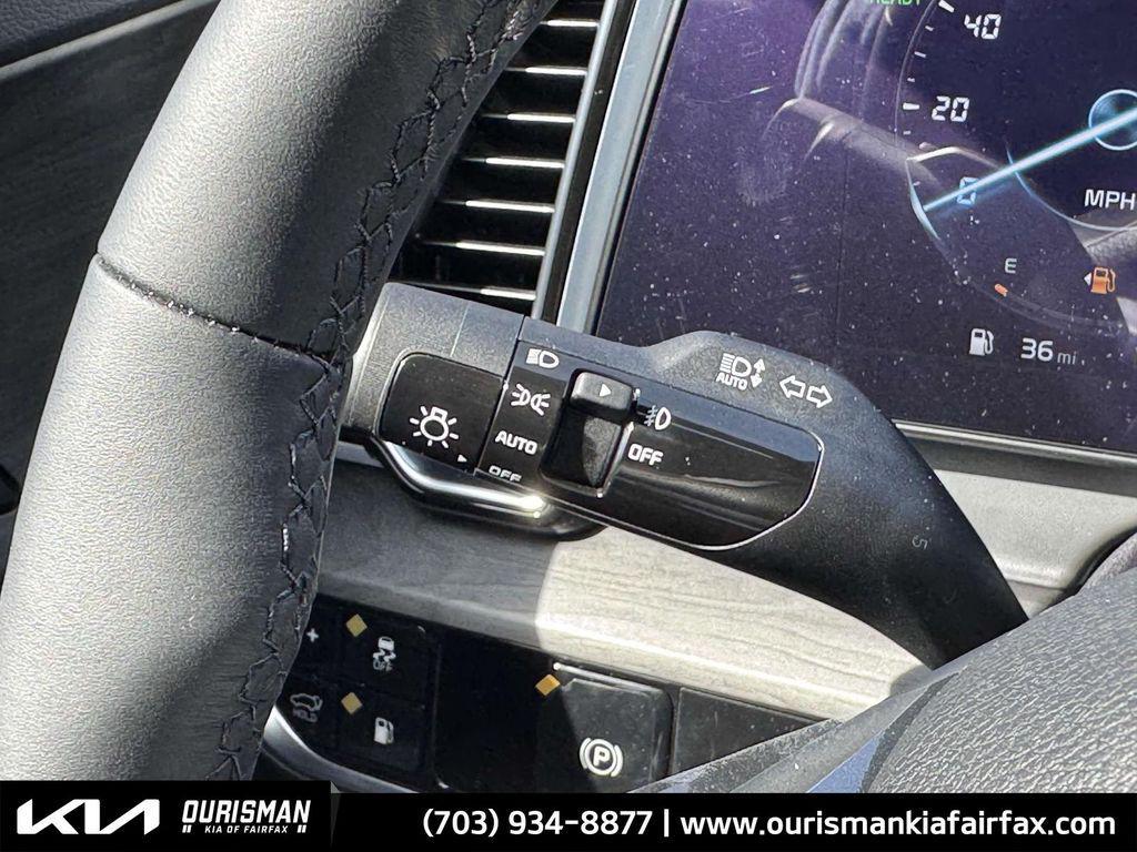 new 2025 Kia Sportage car, priced at $43,092