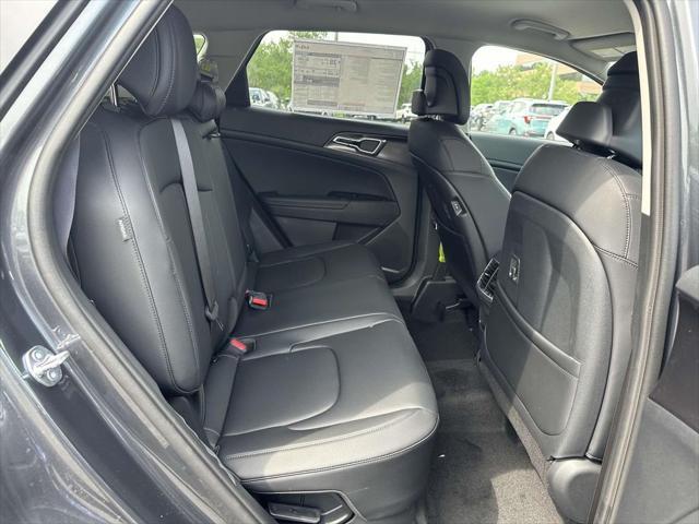 new 2025 Kia Sportage Hybrid car, priced at $33,518