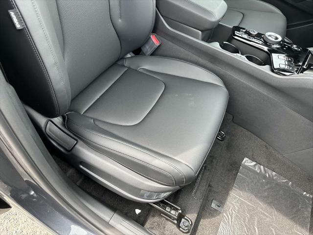 new 2025 Kia Sportage Hybrid car, priced at $33,518