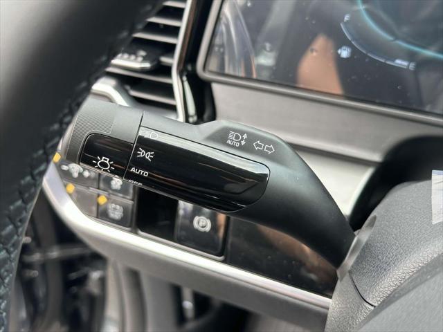 new 2025 Kia Sportage Hybrid car, priced at $33,518