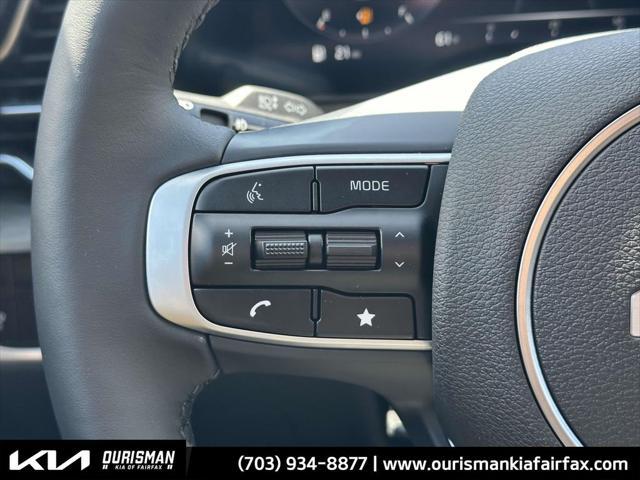 new 2025 Kia Sportage car, priced at $38,645