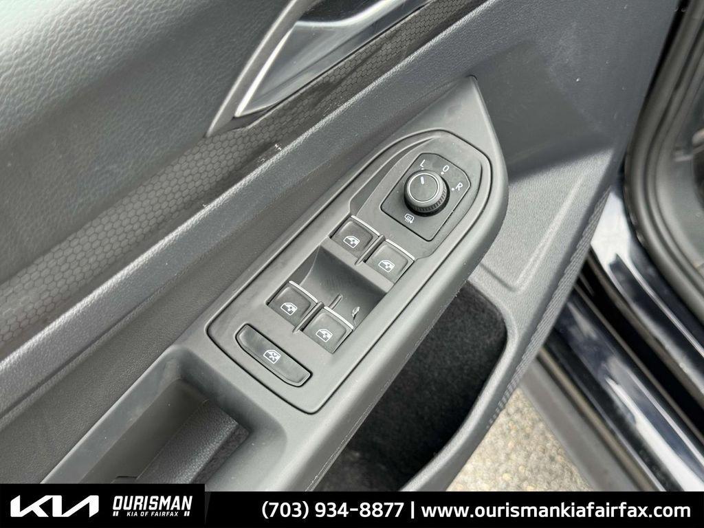used 2022 Volkswagen Golf GTI car, priced at $27,900