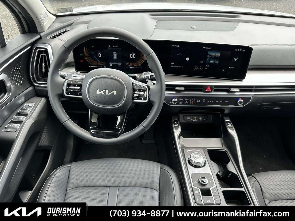 new 2025 Kia Sorento Hybrid car, priced at $39,485