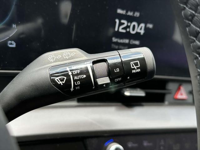 new 2025 Kia Sportage Hybrid car, priced at $31,086