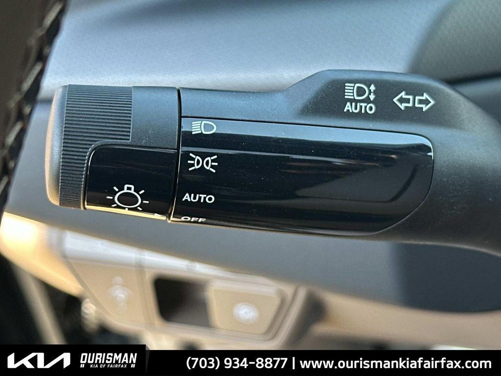 new 2026 Kia EV9 car, priced at $72,662