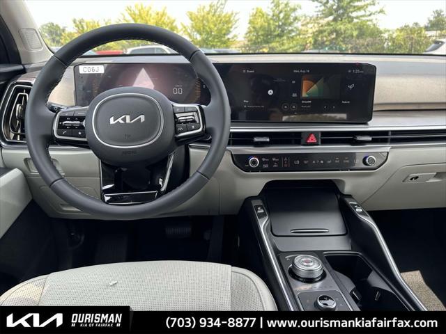 new 2025 Kia Sorento Hybrid car, priced at $43,645