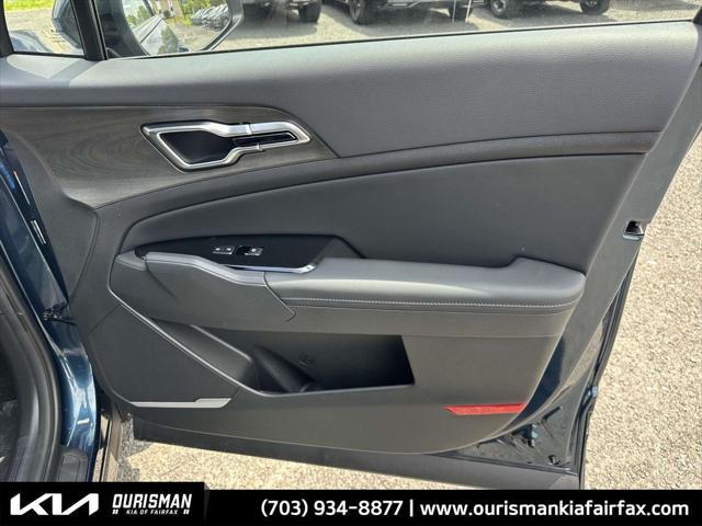 new 2025 Kia Sportage car, priced at $39,874