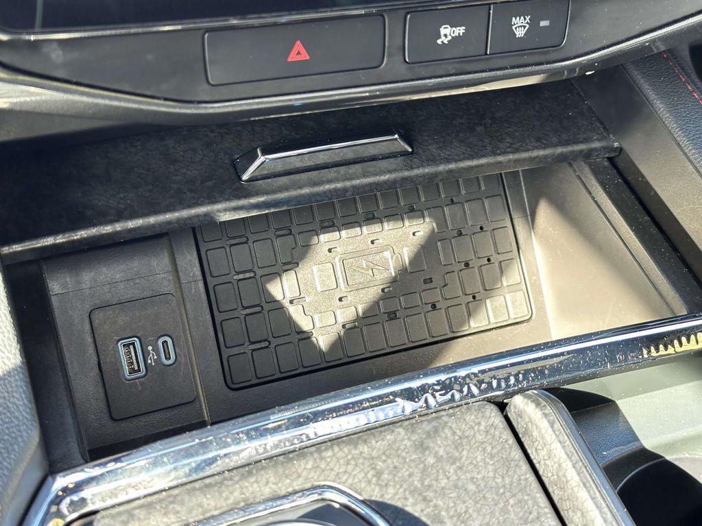 used 2023 Ford Expedition car, priced at $49,500