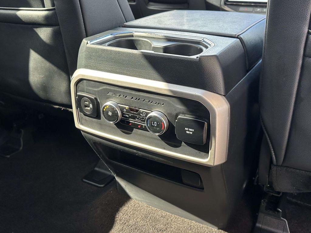 used 2023 Ford Expedition car, priced at $49,500