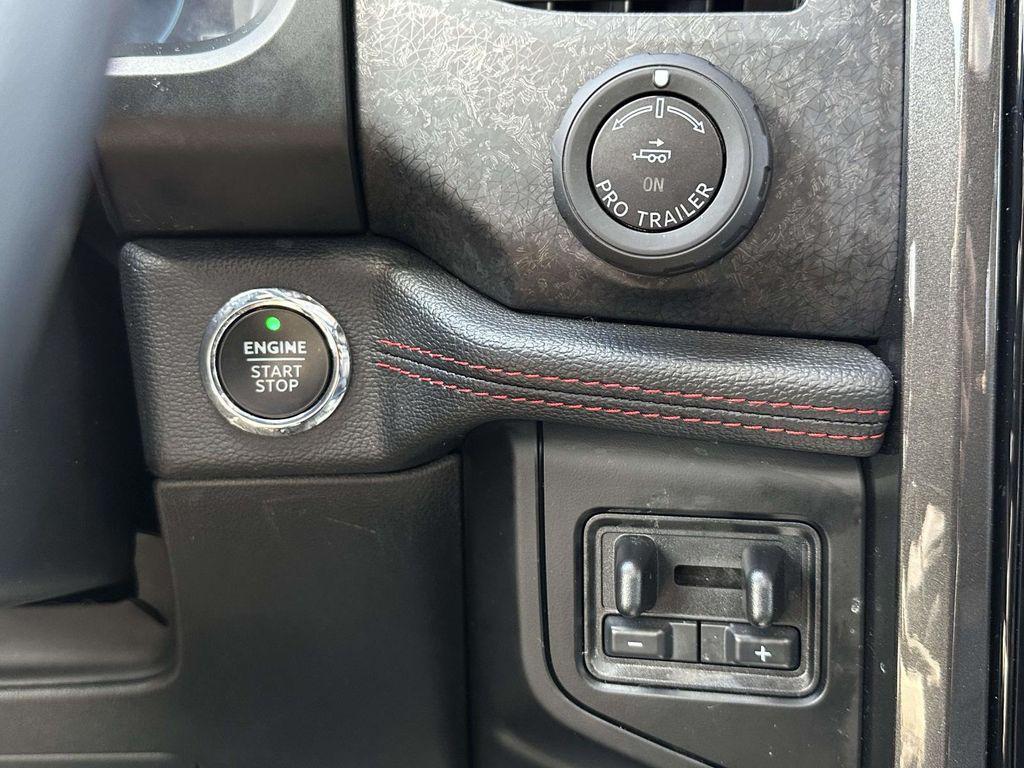 used 2023 Ford Expedition car, priced at $49,500