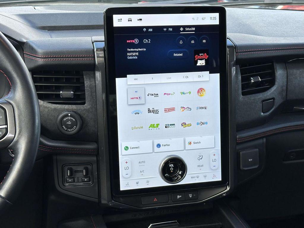 used 2023 Ford Expedition car, priced at $49,500