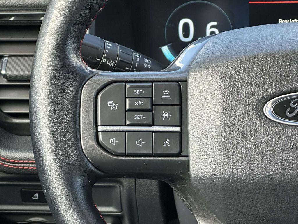 used 2023 Ford Expedition car, priced at $49,500