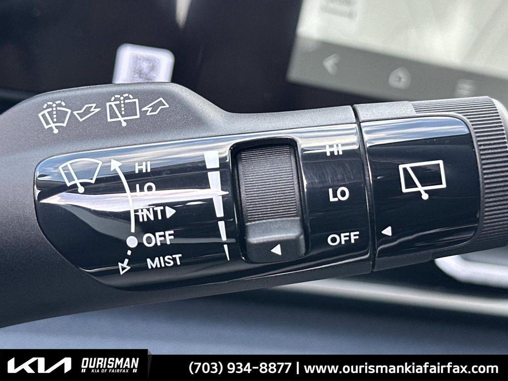 new 2026 Kia Carnival Hybrid car, priced at $43,992