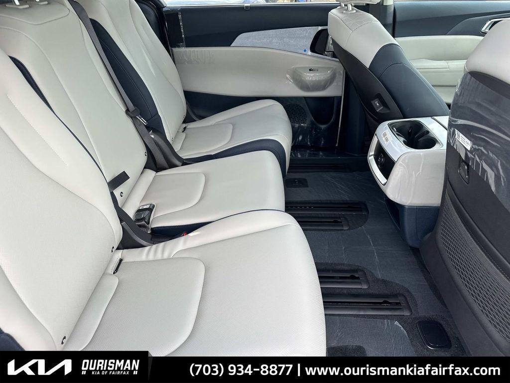 new 2026 Kia Carnival Hybrid car, priced at $43,992