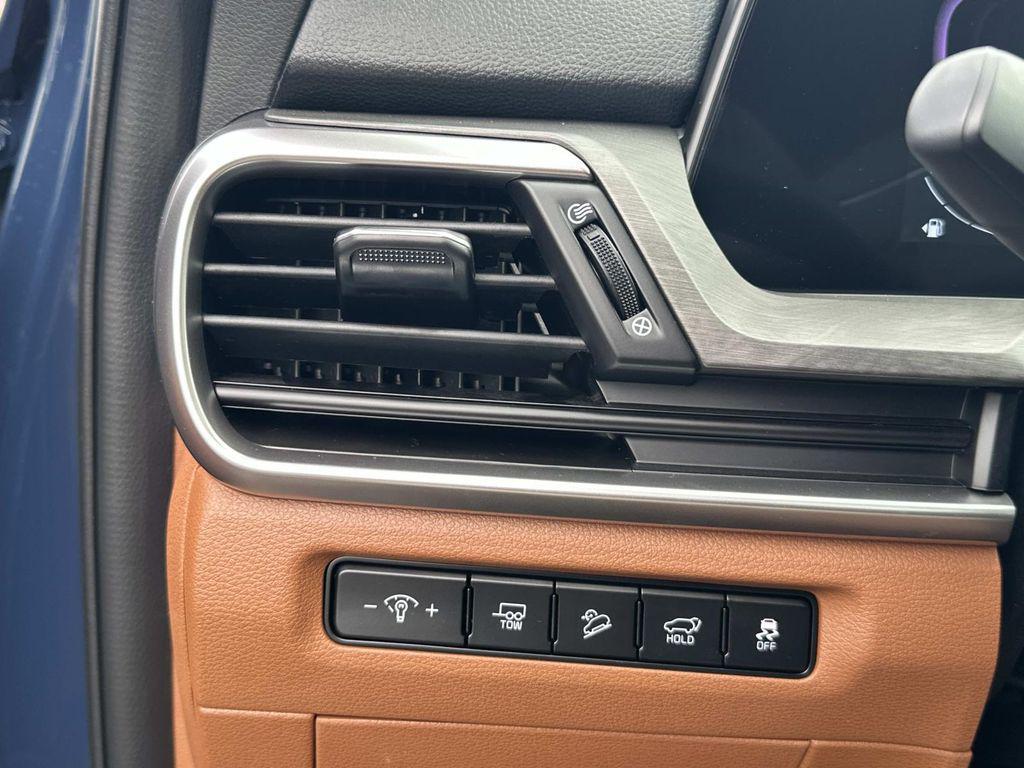 new 2025 Kia Telluride car, priced at $46,549