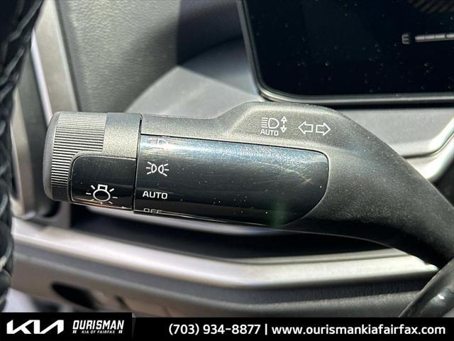 new 2025 Kia Sorento car, priced at $36,864