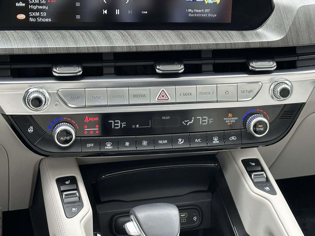 used 2023 Kia Telluride car, priced at $38,000