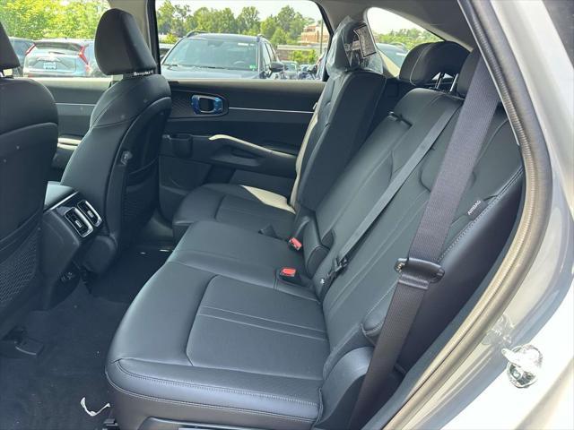 new 2025 Kia Sorento car, priced at $37,493