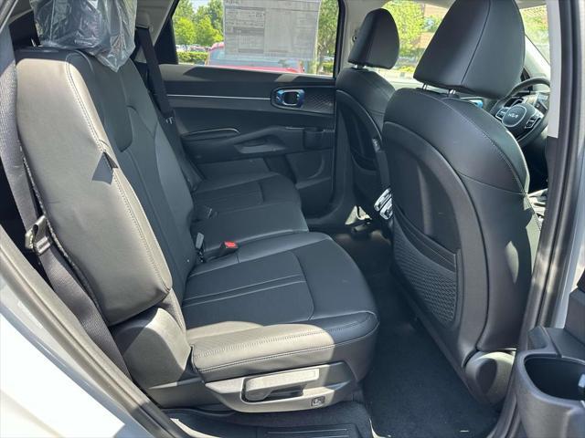 new 2025 Kia Sorento car, priced at $37,493