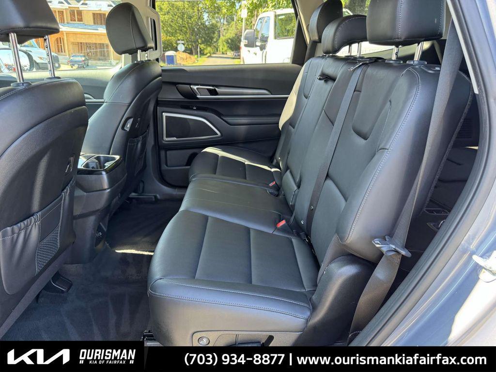 used 2022 Kia Telluride car, priced at $30,700