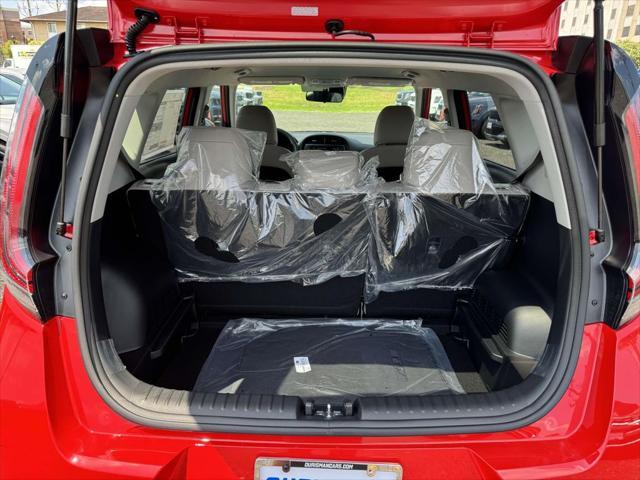 new 2025 Kia Soul car, priced at $21,206