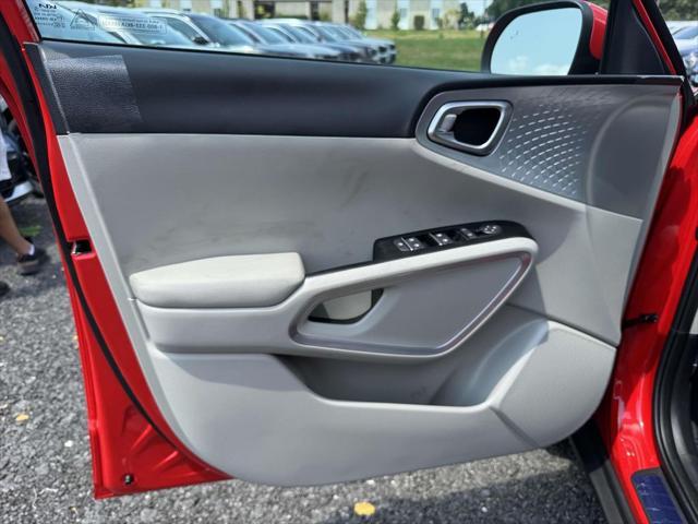 new 2025 Kia Soul car, priced at $21,206