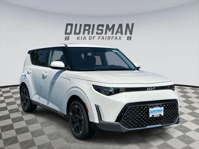 new 2025 Kia Soul car, priced at $25,637