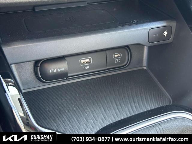 new 2025 Kia Soul car, priced at $25,103