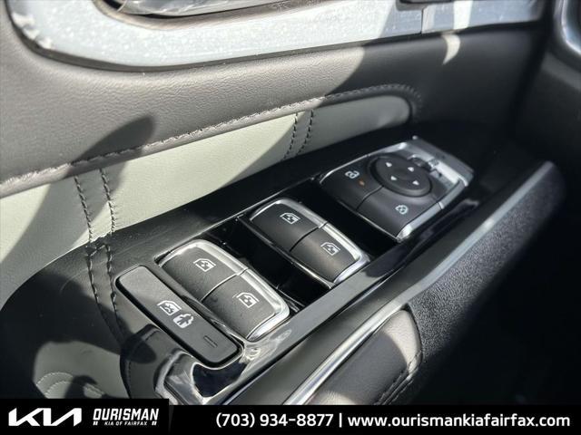 new 2025 Kia Sorento car, priced at $46,829