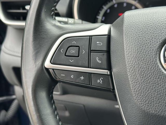 used 2023 Toyota Highlander car, priced at $41,700