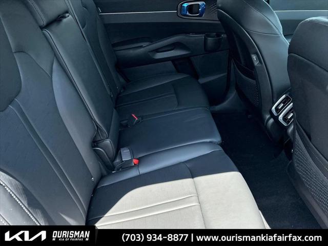 new 2025 Kia Sorento car, priced at $36,346
