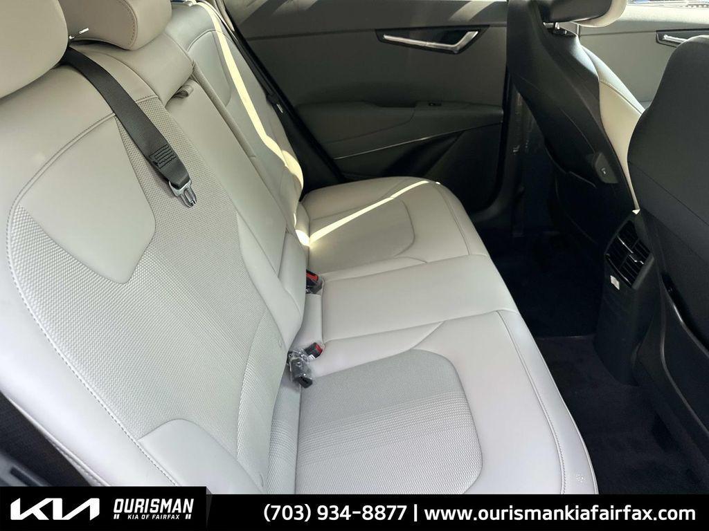 new 2025 Kia Niro car, priced at $29,966